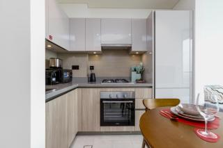 Cozy 1BR Apartment in Sobha Hartland Waves, Meydan - Allsopp & Allsopp - 4