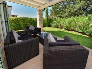 Barbara with Pool Comfortable holiday residence - 6