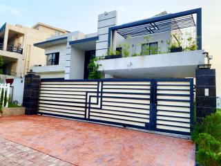 AAA luxury Guest House - Rawalpindi - 8