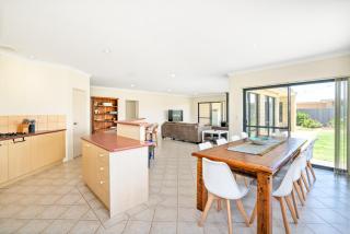 Golden Summers - Dunsborough Beach Escape - Quindalup - 2
