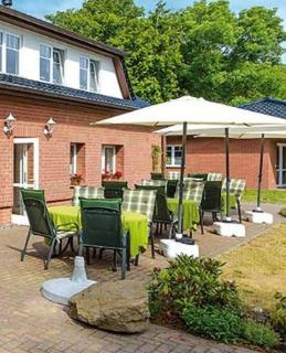 Gästehaus Gruppenunterkunft Gruppenferienhaus Rügen -BODDEN- für bis zu 17 Gäste und 7 SZ - Schaprode - 1