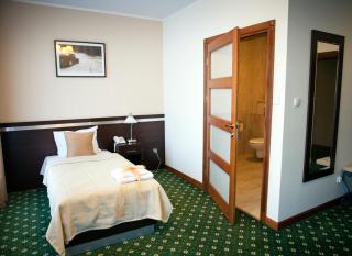 Hotel i Restauracja "Pod Orłem" - Kartuzy - 7
