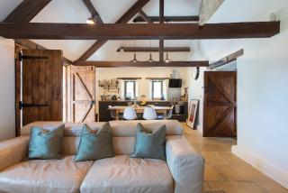 Idyllic Barn - Cotswold Hideaway Stunning Village - 9