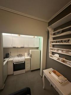 First choice - Artemida - 6