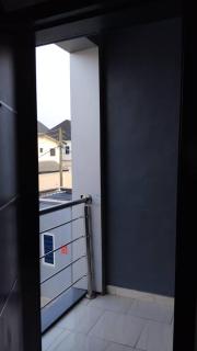 Dsign Apartment And Lounge - Okunola - 3