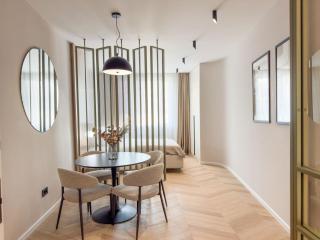 Historic Business Loft - 2