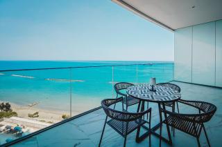 Stunning 1 Bed in Trilogy, Limassol Seafront - 6
