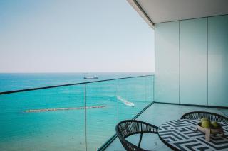 Stunning 1 Bed in Trilogy, Limassol Seafront - Limasol - 8