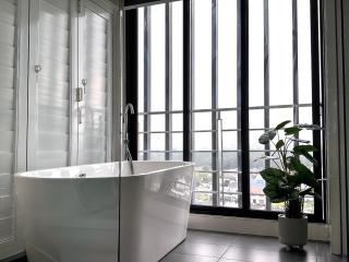 Mosaic Midvalley CityAsh 3BR 8-10pax Bathtub by Our Stay - 9