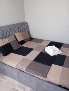 Tedora's flat - 1