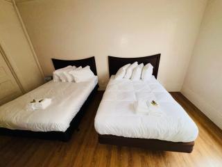 Riviera Hotel - 1