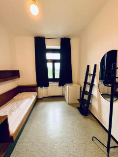 NUMBR25 - self service & low budget Hotel - 0