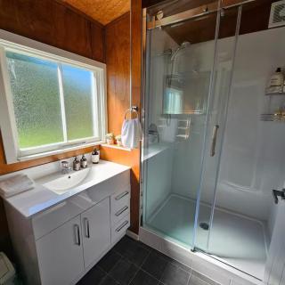 Rustic Alpine Retreat - 7