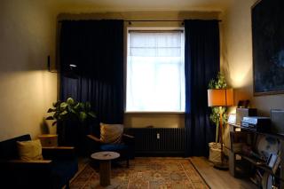 Dark & Moody Mid Century Apartment - Riga - 8
