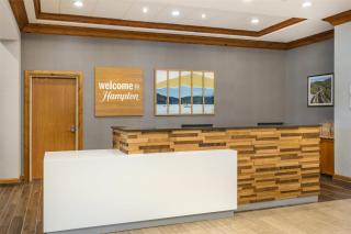 Hampton Inn and Suites Coeur d'Alene - Coeur d'Alene - 8