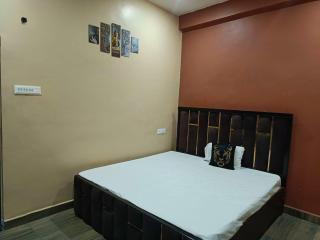 Rudra Paying Guest House - 4