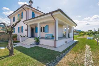 Casa Grotti: Charm & Comfort vicino al Mare - Capezzano Pianore, - 0
