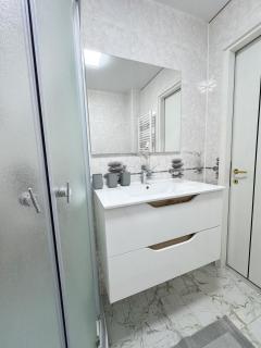 Cuza Voda Luxury - Chişinău - 2