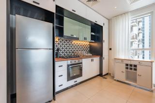 Steps from Dubai Hills Mall, Surrounded by Top-Tier Amenities, and close to Dubai Hills Park and Golf Club, Socio Tower 1, Dubai Hills by Deluxe Holiday Homes - 5