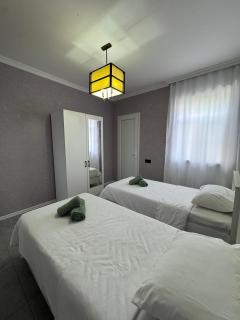 Bermood Houses - 9
