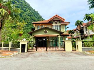 Sunway Lakeside Bungalow in Ipoh - 9