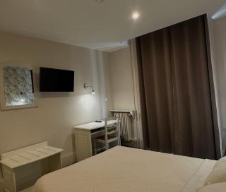 Hotel Azur - 2