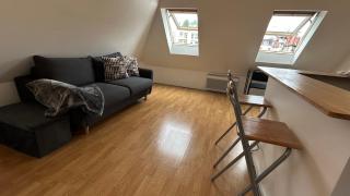 Studio Porte Maillot Paris Immeuble Haussmannien - Neuilly-sur-Seine - 2