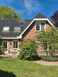 Luxe vakantiehuis op de Veluwe met tuin in Barneveld - Barneveld - 4