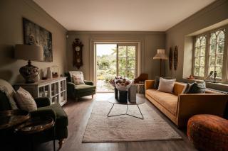 Chapel House Estate - 5