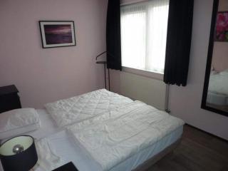 Nice holiday home with courtyard - 4