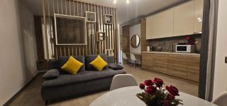 Azizi Studio Beach Pool & Spa Resort prima linie la mare - 0