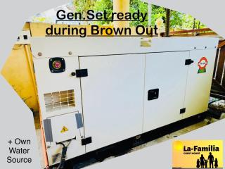 La-Familia Guest House - 9