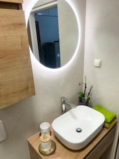 James Bond Apartments - 6