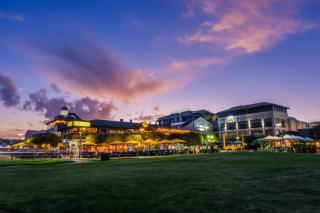 Hermanus Waterfront Boho Studio Apartment, Whale Coast Hideaway - 0