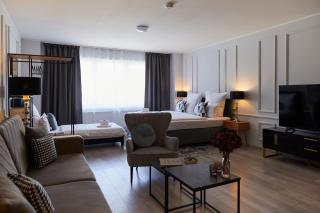 R B Apartment Hamburg Comfort am Flughafen für 1-5 Personen - ideal für Geschäftsreisende und Familien - Küche - Smart TV - kostenloser Parkplatz - 1