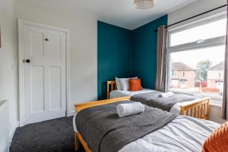 4 Bedroom in the heart of Stockton on Tees - 5