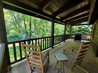Peaceful Riverside Cabin Retreat Near New River, Virginia - Galax - 7