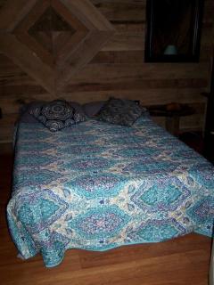 Secluded Watertree Tiny House near Old Hickory Lake – Private Deck, Trails & Breakfast - 9