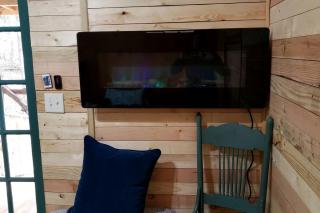 Dreamy Treehouse Cabin Oasis Near Piney River, Tennessee - - 9