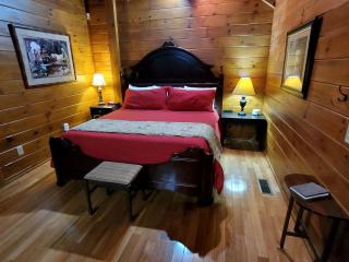 Charming Riverside Cabin Sanctuary Near New River, Virginia - 7