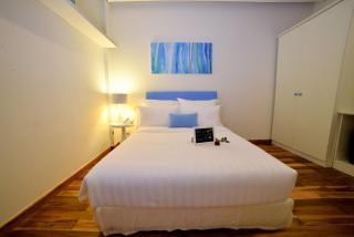 Van Nam Hotel by OnHotelRooms - 9