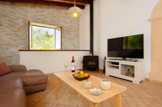 ES CLAPER - Beautiful estate with private pool and free Wi-Fi in Artà - Artá - 2