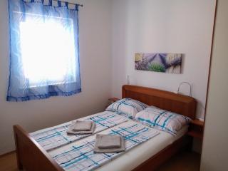 Sea view apartment with balcony - 8