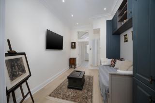Stunning 1-bed Apartment in Lincoln City Centre by Renzo, Victorian Features, Free Parking! - Lincoln - 7