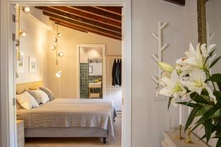 VLC Host - Santa Cruz Apartments - 5