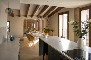 VLC Host - Santa Cruz Apartments - 1