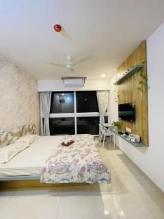 Tropical Paradise - Pune - 6