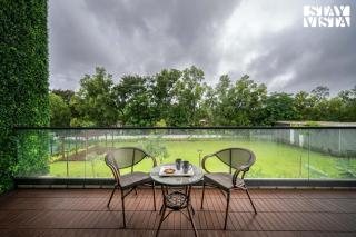 StayVista at Beth Shalom with Lawn, Bar - Lonavala - 3