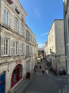 Charmant cocon iodé cosy au centre de La Rochelle - marché au bout de la rue à 1 min, lumineux et complet avec TV et Wifi - 1