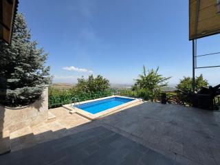 Lion Rest House - 5